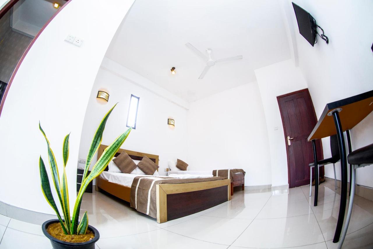 Anthuan Residence Negombo Dış mekan fotoğraf